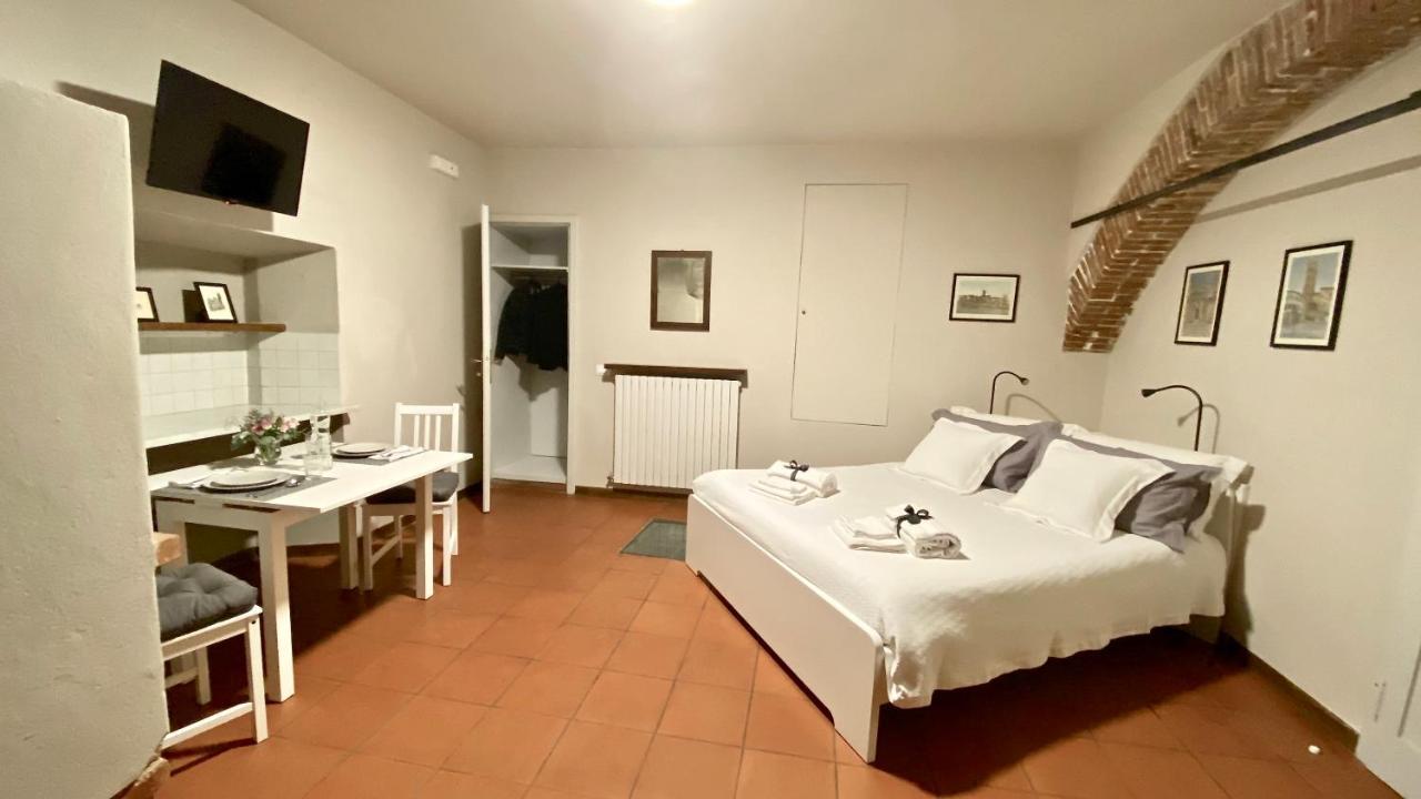 Апартаменты La Casa Nel Vicolo Алтопасчио Экстерьер фото
